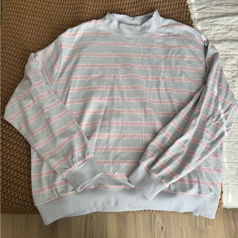 parke mockneck sweatshirt - Picture 3 of 5